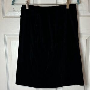 Harold's Classic Black Pencil Skirt